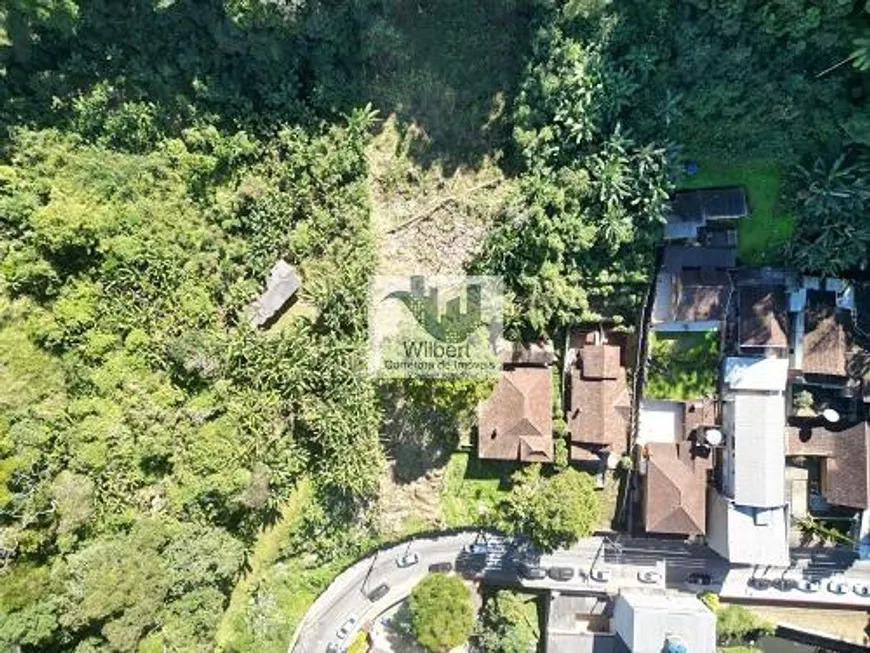 Foto 1 de Lote/Terreno à venda, 6472m² em Centro, Petrópolis