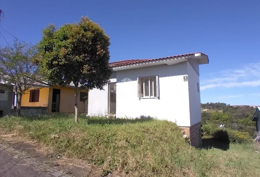 Foto 1 de Casa com 2 Quartos à venda, 37m² em Monte Verde, Farroupilha