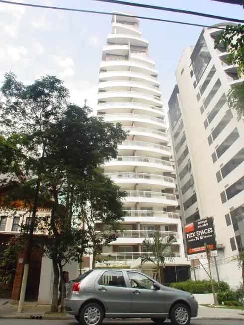 Foto 1 de Apartamento com 3 Quartos à venda, 197m² em Jardim Paulistano, São Paulo