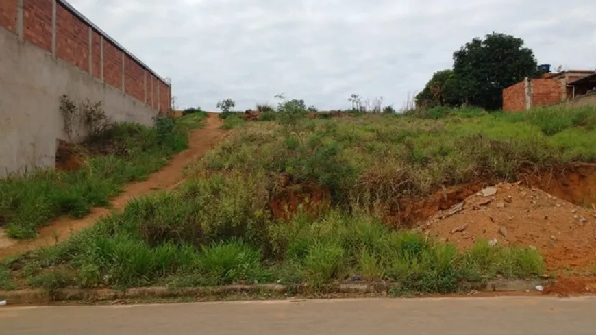 Foto 1 de Lote/Terreno à venda, 600m² em Caravelas, Ipatinga