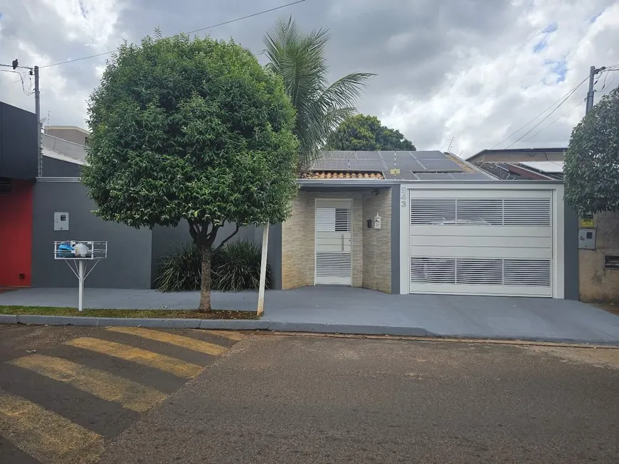 Foto 1 de Casa com 3 Quartos à venda, 200m² em Jardim Tijuca, Campo Grande