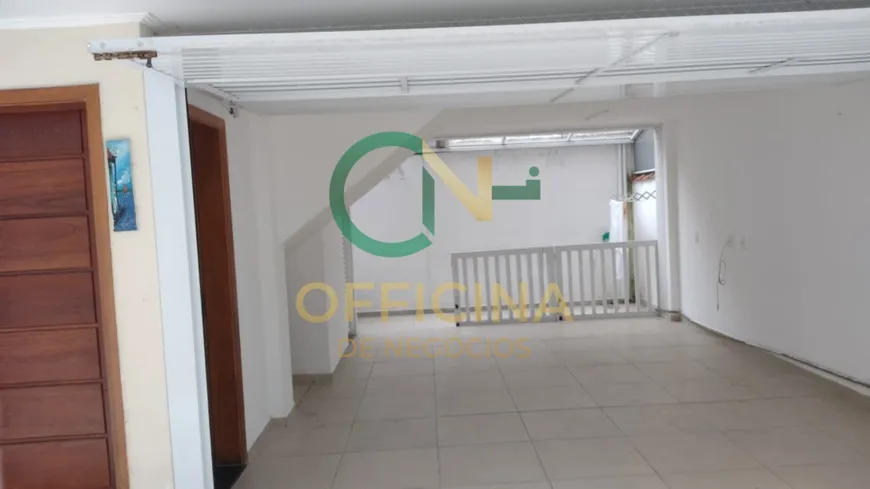 Foto 1 de Casa com 2 Quartos à venda, 105m² em Marapé, Santos