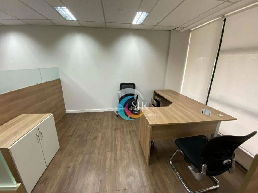 Sala Comercial na Avenida Alfredo Egídio de Souza Aranha, 100, Chácara Santo Antônio em São Sala Comercial na Avenida Alfredo Egídio de Souza Aranha, 100, Chácara Santo Antônio em São