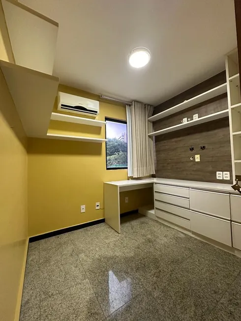 Foto 1 de Apartamento com 3 Quartos à venda, 108m² em Ponta Verde, Maceió