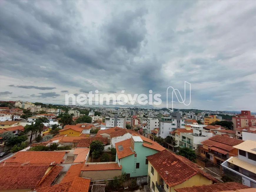 Foto 1 de Apartamento com 3 Quartos à venda, 184m² em Serrano, Belo Horizonte