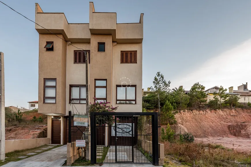 Foto 1 de Casa com 3 Quartos à venda, 162m² em Hípica, Porto Alegre