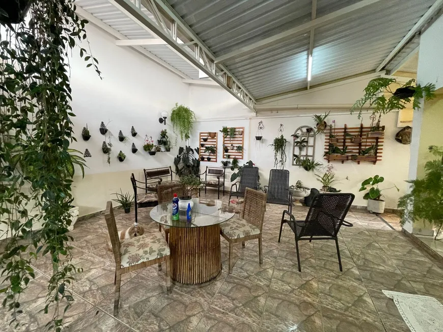 Foto 1 de Casa com 3 Quartos à venda, 250m² em Jardim Eulina, Campinas