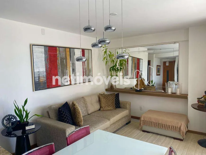 Foto 1 de Apartamento com 2 Quartos à venda, 77m² em Itaigara, Salvador