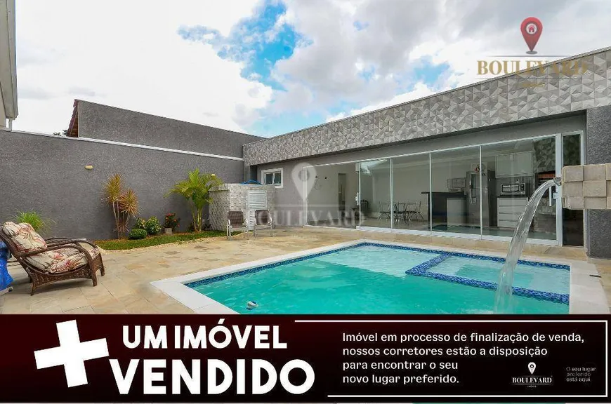 Foto 1 de Casa com 3 Quartos à venda, 160m² em Uberaba, Curitiba