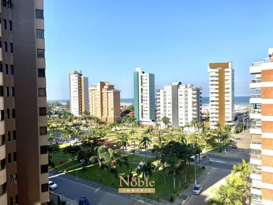 Foto 1 de Apartamento com 3 Quartos à venda, 180m² em Praia Grande, Torres