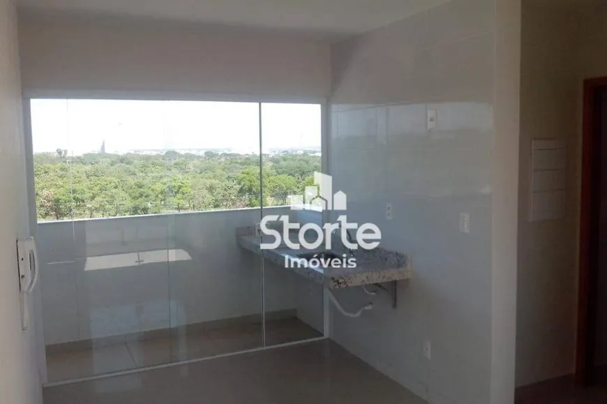 Foto 1 de Apartamento com 2 Quartos à venda, 50m² em Jardim Botânico, Uberlândia