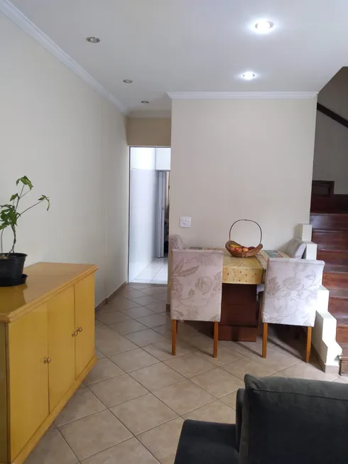 Foto 1 de Casa de Condomínio com 4 Quartos à venda, 110m² em Taboão, São Bernardo do Campo