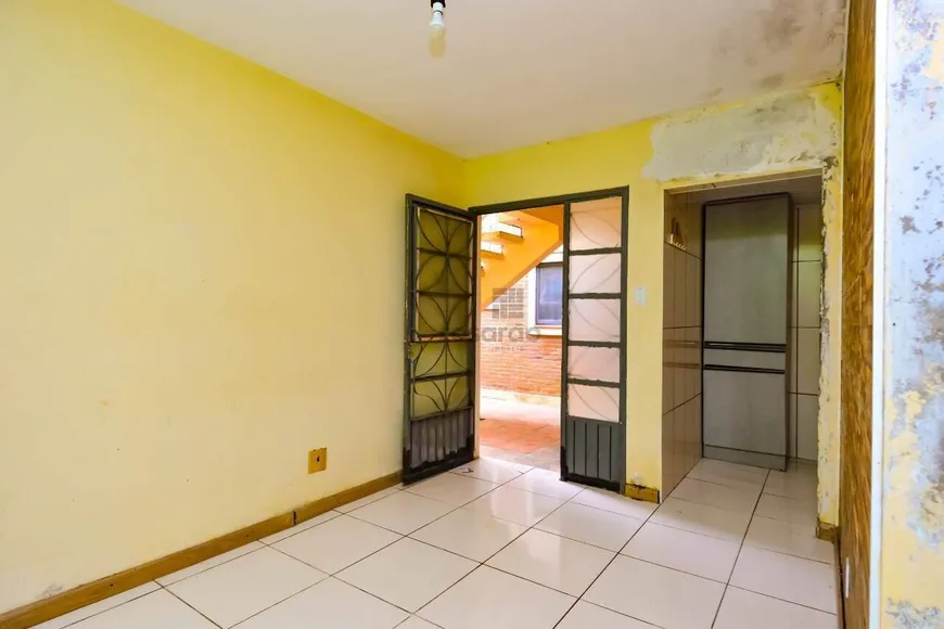 Foto 1 de Apartamento com 3 Quartos para alugar, 52m² em São Gonçalo , Pelotas