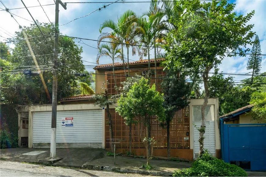 Foto 1 de Casa com 4 Quartos à venda, 233m² em Jardim Previdência, São Paulo