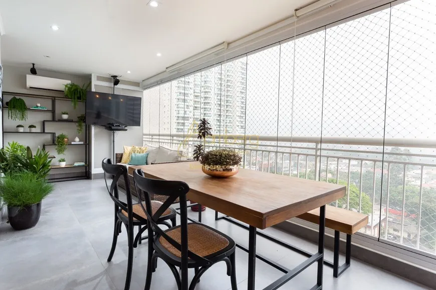 Foto 1 de Apartamento com 3 Quartos à venda, 135m² em Alto Da Boa Vista, São Paulo