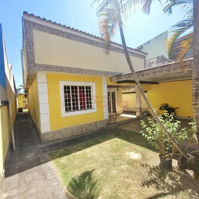Foto 1 de Casa com 5 Quartos à venda, 156m² em Centro, Nova Iguaçu