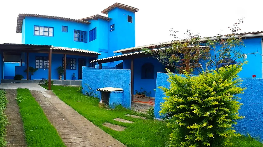 Foto 1 de Casa com 5 Quartos à venda, 230m² em Centro, Rio das Ostras