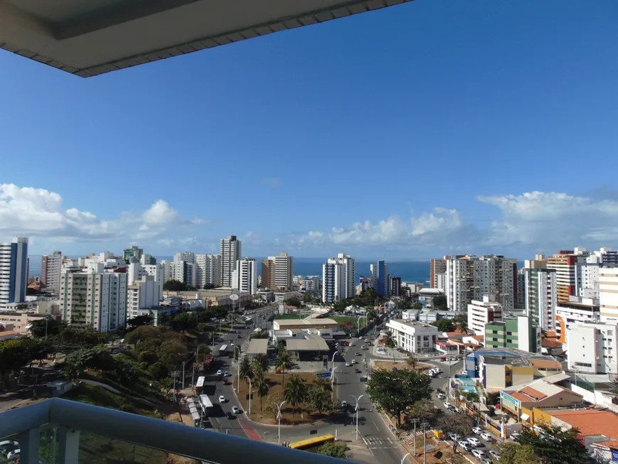Foto 1 de Apartamento com 1 Quarto à venda, 50m² em Itaigara, Salvador