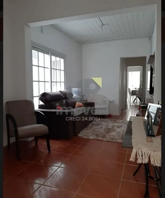 Foto 1 de Casa com 3 Quartos à venda, 170m² em Centro, Pelotas