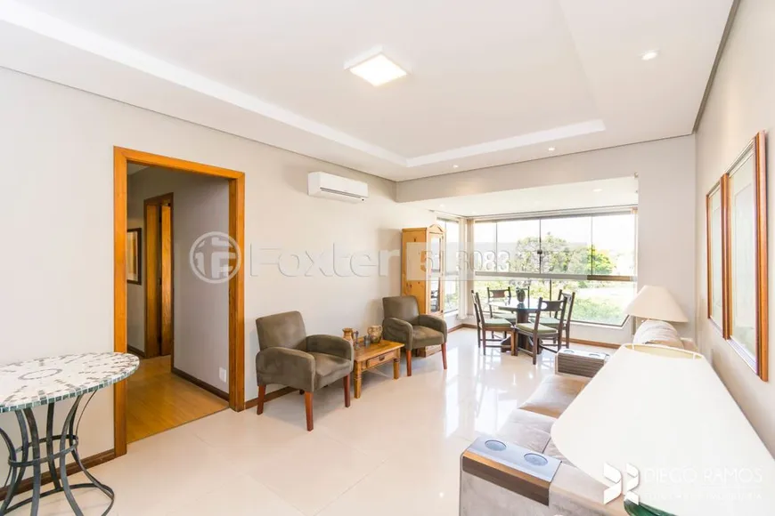 Foto 1 de Apartamento com 3 Quartos à venda, 118m² em Passo da Areia, Porto Alegre