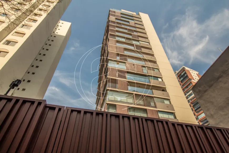 Foto 1 de Apartamento com 3 Quartos à venda, 255m² em Vila Nova Conceição, São Paulo