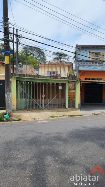 Foto 1 de Casa com 2 Quartos à venda, 100m² em Jardim Taboão, São Paulo
