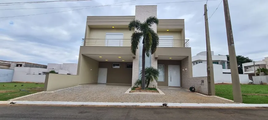 Foto 1 de Sobrado com 3 Quartos à venda, 267m² em Village Monte Cristo, Cosmópolis