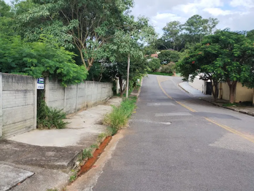 Foto 1 de Lote/Terreno à venda, 769m² em Loteamento Vale das Flores, Atibaia