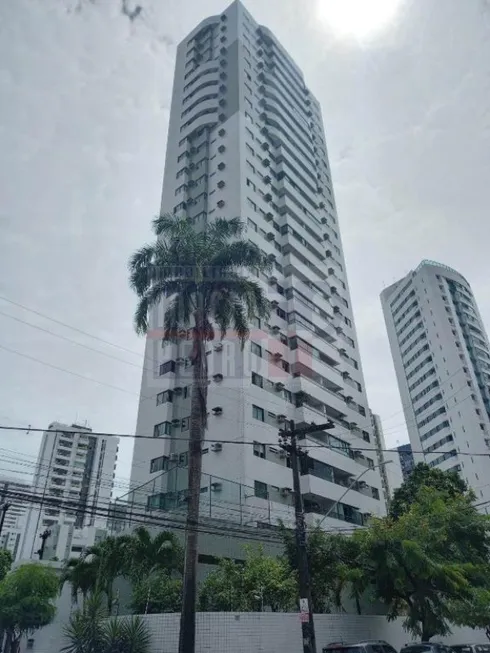 Foto 1 de Apartamento com 4 Quartos à venda, 140m² em Boa Viagem, Recife