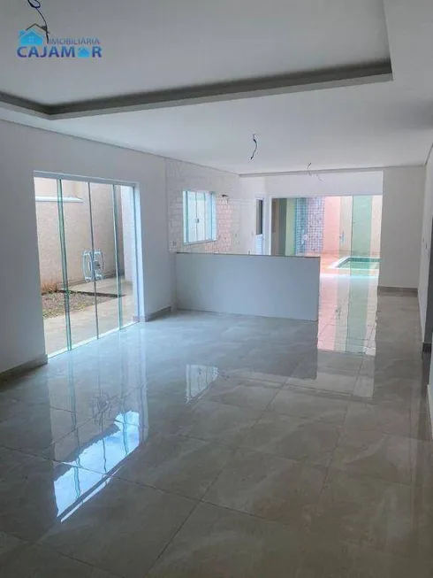 Foto 1 de Casa com 3 Quartos à venda, 192m² em Polvilho, Cajamar