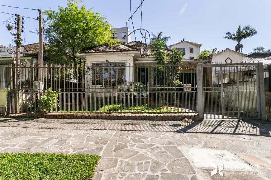 Foto 1 de Casa com 3 Quartos à venda, 199m² em Petrópolis, Porto Alegre