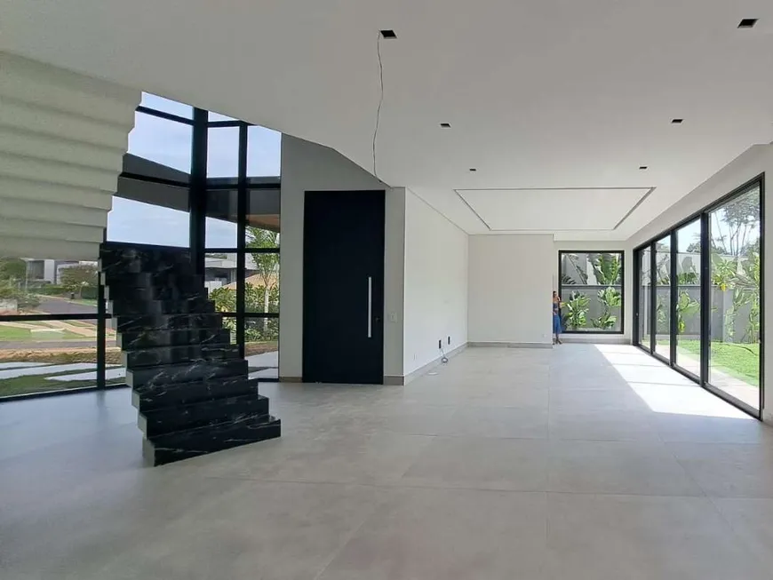 Foto 1 de Casa com 4 Quartos à venda, 405m² em Residencial e Empresarial Alphaville, Ribeirão Preto