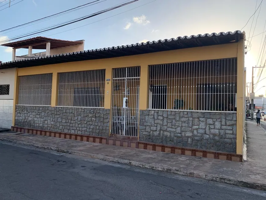 Foto 1 de Casa com 5 Quartos à venda, 220m² em Cohab Anil IV, São Luís