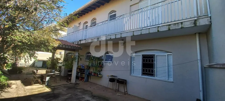 Foto 1 de Sobrado com 5 Quartos à venda, 278m² em Vila Campos Sales, Campinas