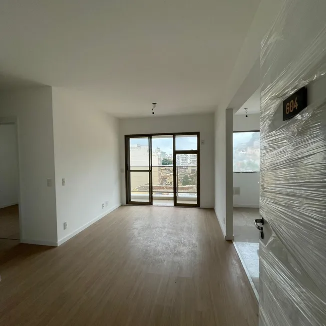 Foto 1 de Apartamento com 2 Quartos à venda, 62m² em Tijuca, Rio de Janeiro