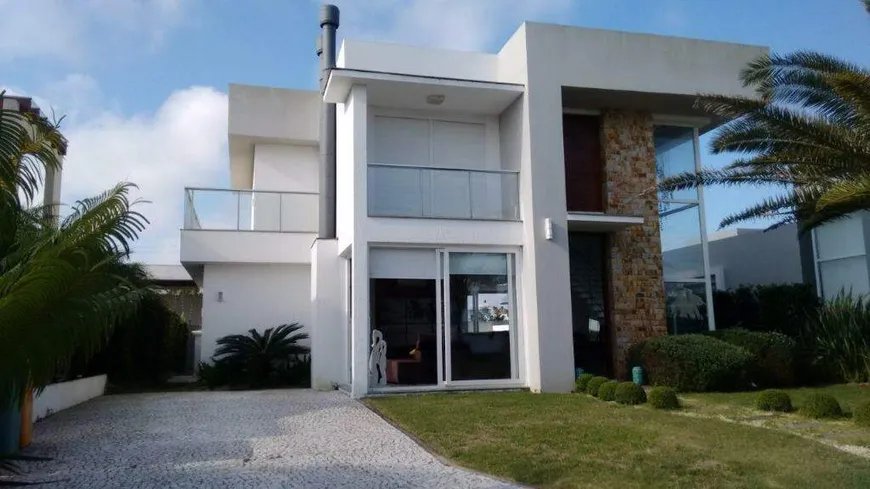 Foto 1 de Casa com 5 Quartos à venda, 238m² em Xangri la, Xangri-lá