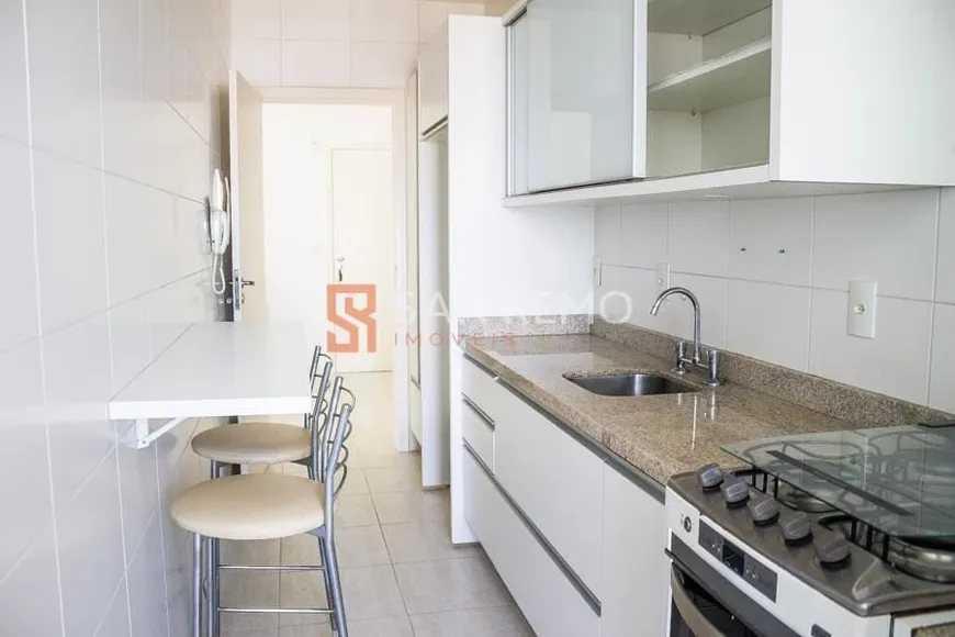 Foto 1 de Apartamento com 3 Quartos para alugar, 83m² em Capoeiras, Florianópolis