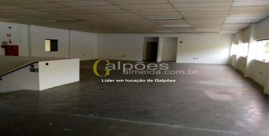 Foto 1 de Galpão/Depósito/Armazém para alugar, 2847m² em Jardim Triangulo, Taboão da Serra