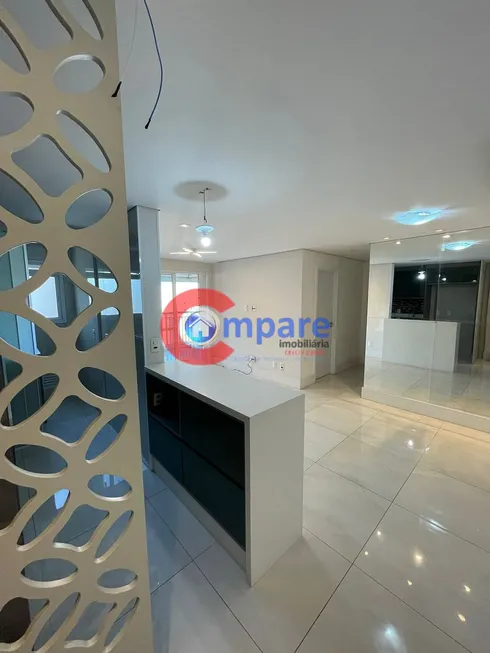 Foto 1 de Apartamento com 2 Quartos à venda, 68m² em Jardim Flor da Montanha, Guarulhos