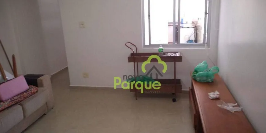 Foto 1 de Apartamento com 2 Quartos para alugar, 72m² em Cambuci, São Paulo
