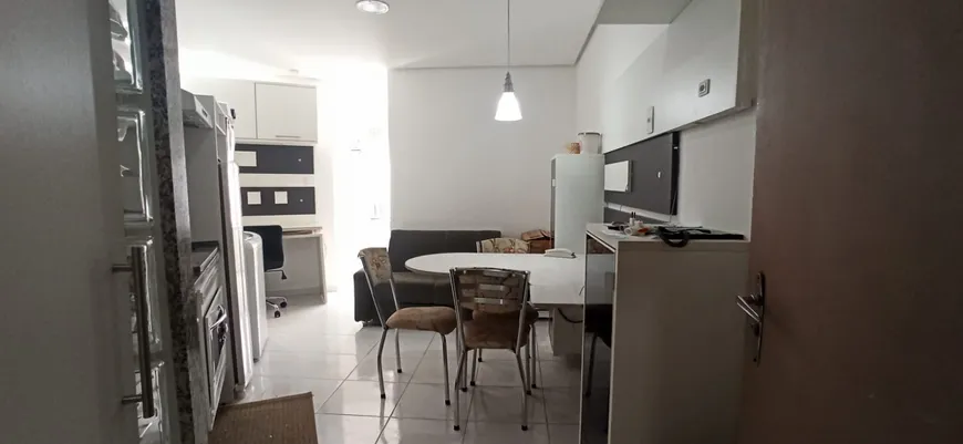 Foto 1 de Apartamento com 1 Quarto à venda, 26m² em Trindade, Florianópolis