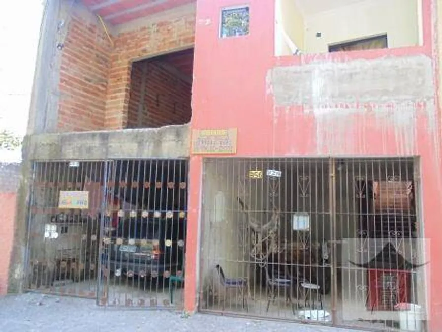 Foto 1 de Sobrado com 4 Quartos à venda, 200m² em Eden, Sorocaba