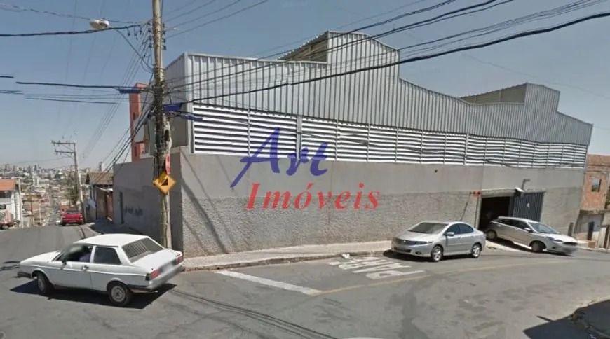 Foto 1 de Galpão/Depósito/Armazém à venda, 241m² em Santo André, Belo Horizonte