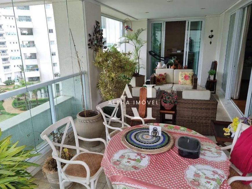 Foto 1 de Apartamento com 3 Quartos para venda ou aluguel, 322m² em Tamboré, Santana de Parnaíba
