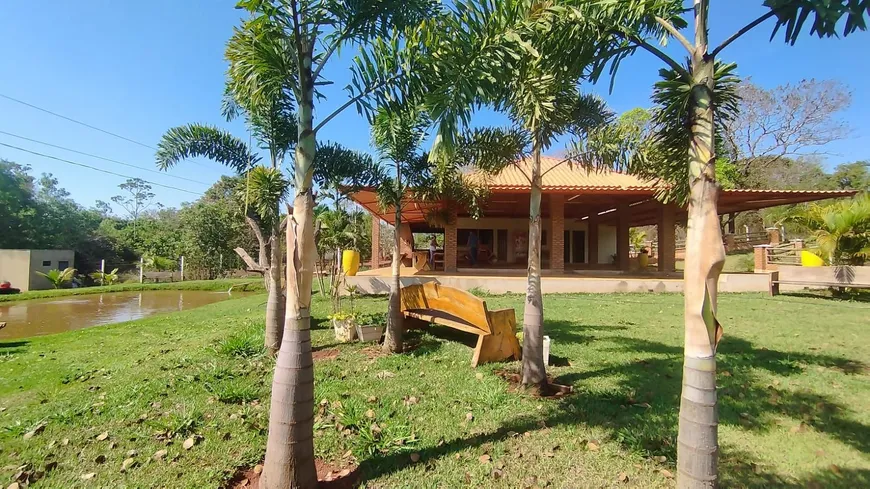 Foto 1 de Fazenda/Sítio com 2 Quartos à venda, 10000m² em Zona Rural , Rio Verde