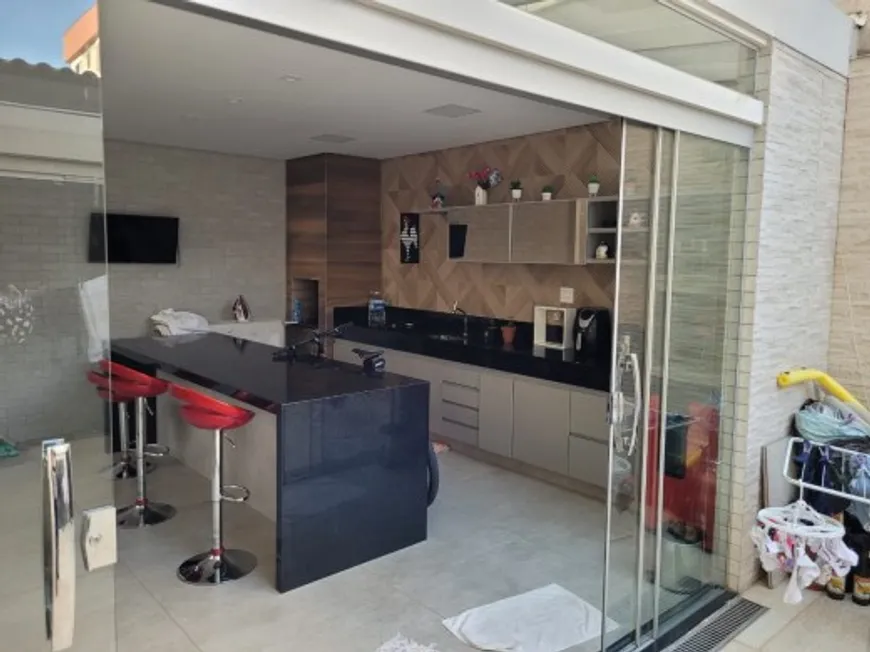 Foto 1 de Apartamento com 2 Quartos à venda, 136m² em Santa Branca, Belo Horizonte