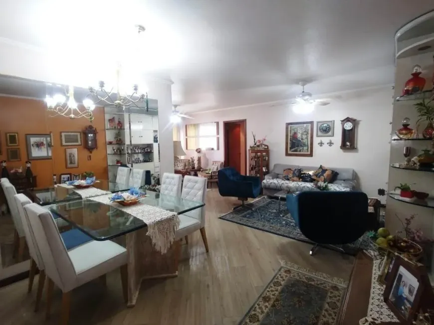 Foto 1 de Apartamento com 3 Quartos à venda, 129m² em Higienópolis, Porto Alegre