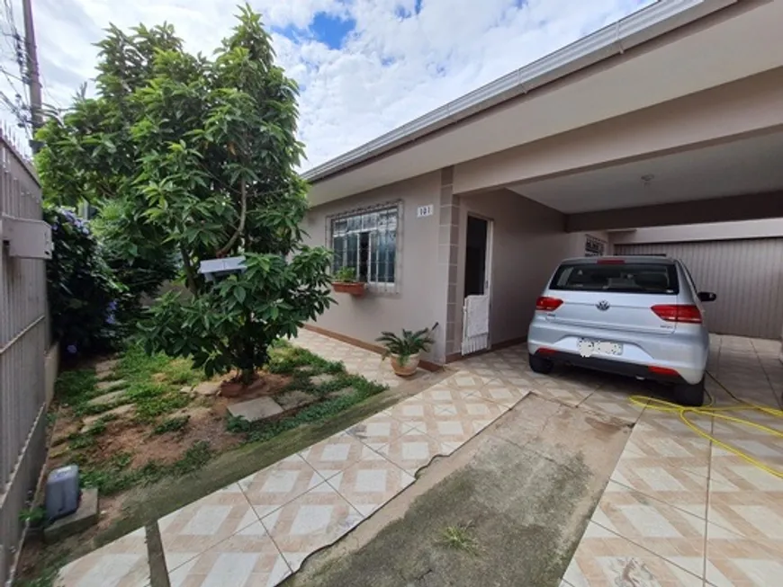 Foto 1 de Casa com 3 Quartos à venda, 200m² em Jardim Atlântico, Florianópolis