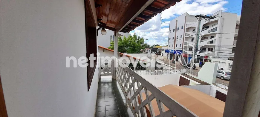 Foto 1 de Casa com 5 Quartos à venda, 336m² em Centro, Janaúba