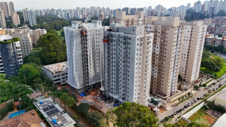 Foto 1 de Apartamento com 2 Quartos à venda, 35m² em Morumbi, São Paulo